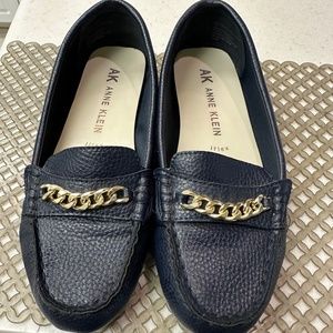 Anne Klein Chessy Blue Leather slip On Shoes Size 7M Very Comfortable
